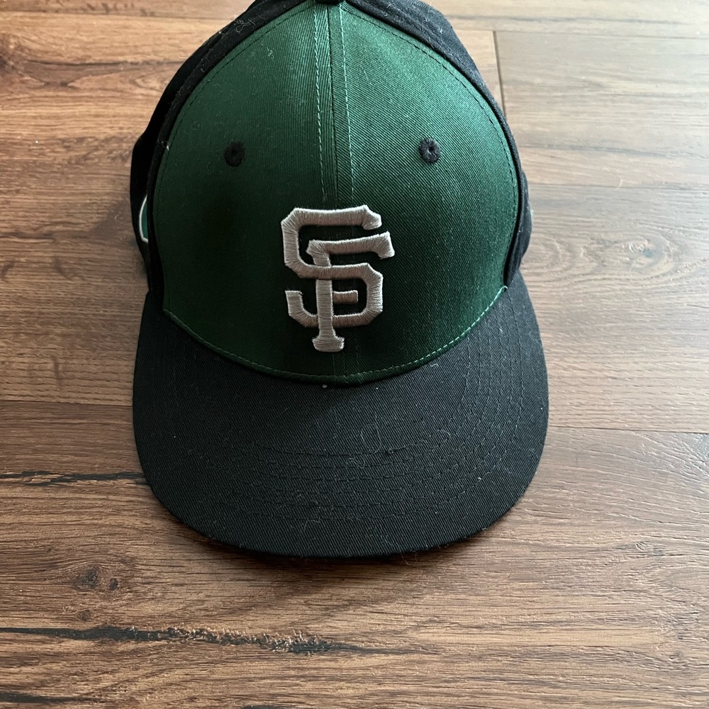 Green and Black San Francisco Giants Slytherin Baseball Cap